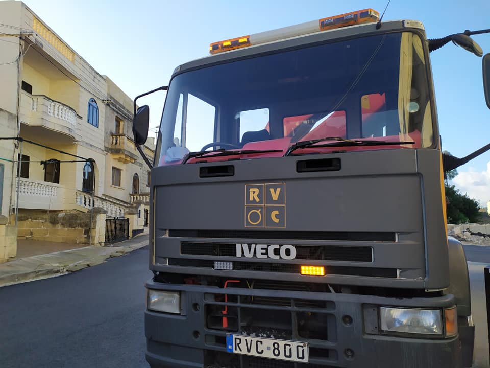 Emergency truck